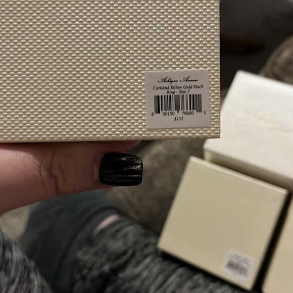 Cortland yellow gold stack ring - Picture 2 of 2